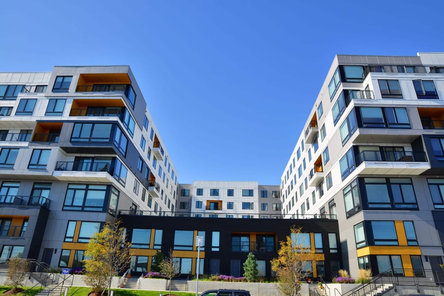 Example of a clarge residential apartment complex using Fundermax's exterior hpl panels