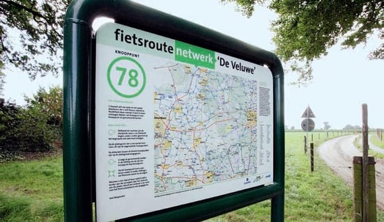 Digitally printed map for bus stop in Austria to prevent damage