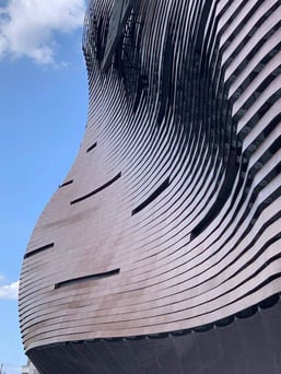 Liverpool Toluca, Department Store curved design close up