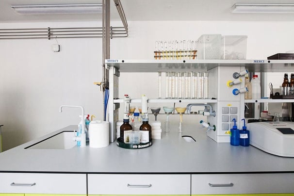 Fundermax sustainable lab work surfaces with Max Resistance 2 panels