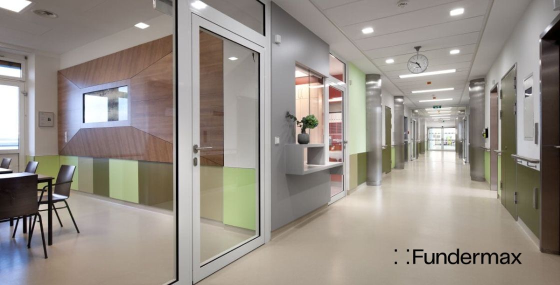 Benefits of Phenolic Wall Cladding for Hospitals and Labs